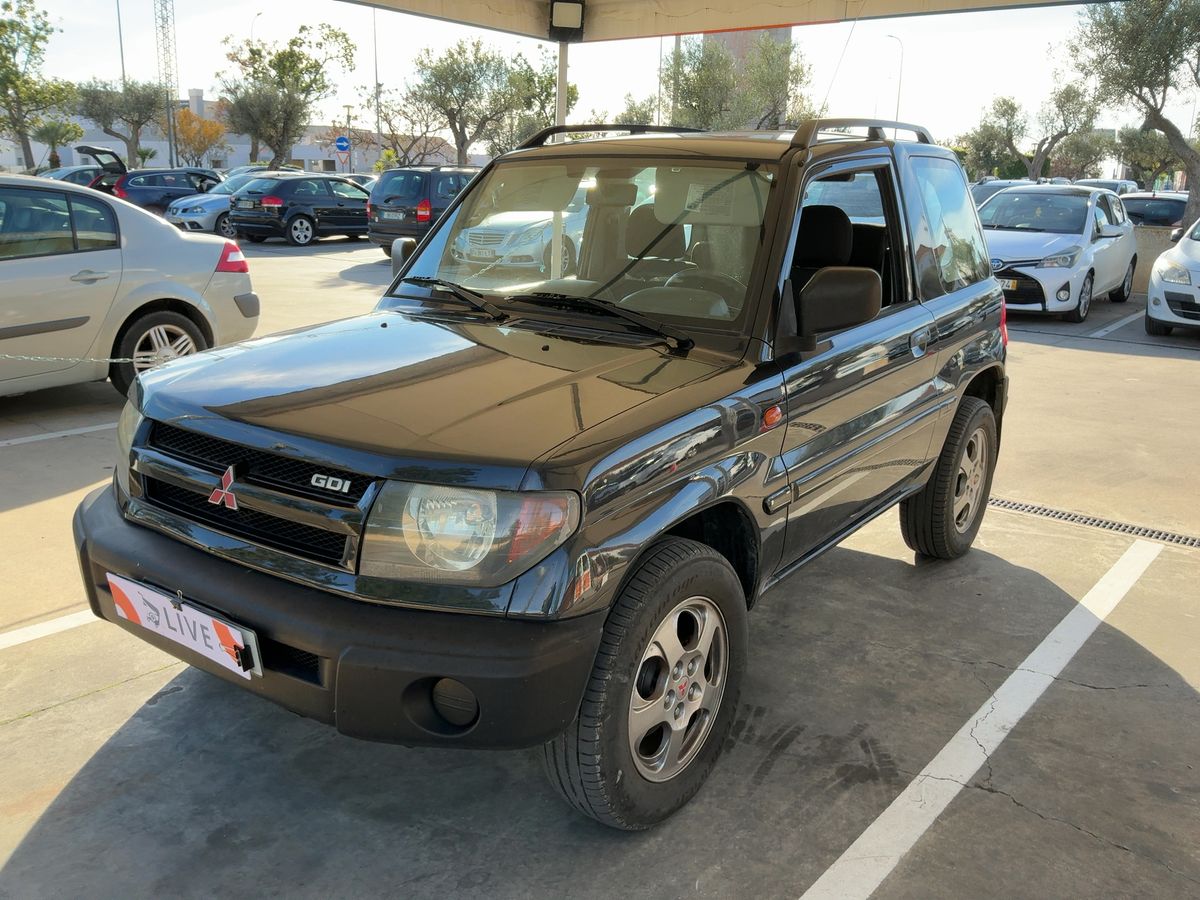 Mitsubishi Pajero 1.8 GDI 1800