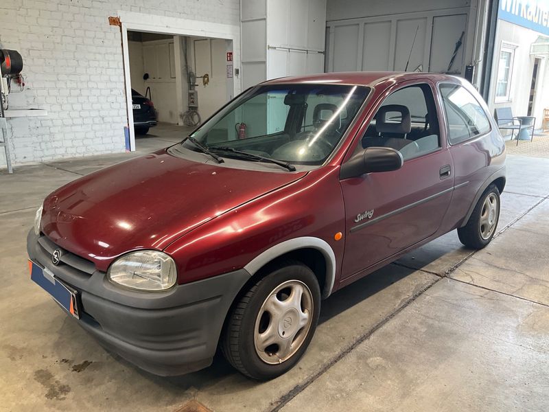 Opel Corsa 1.2 Swing — zdjęcie 1