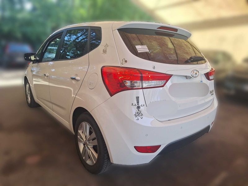 Hyundai ix20 1.6 CRDi Business Blue — zdjęcie 3