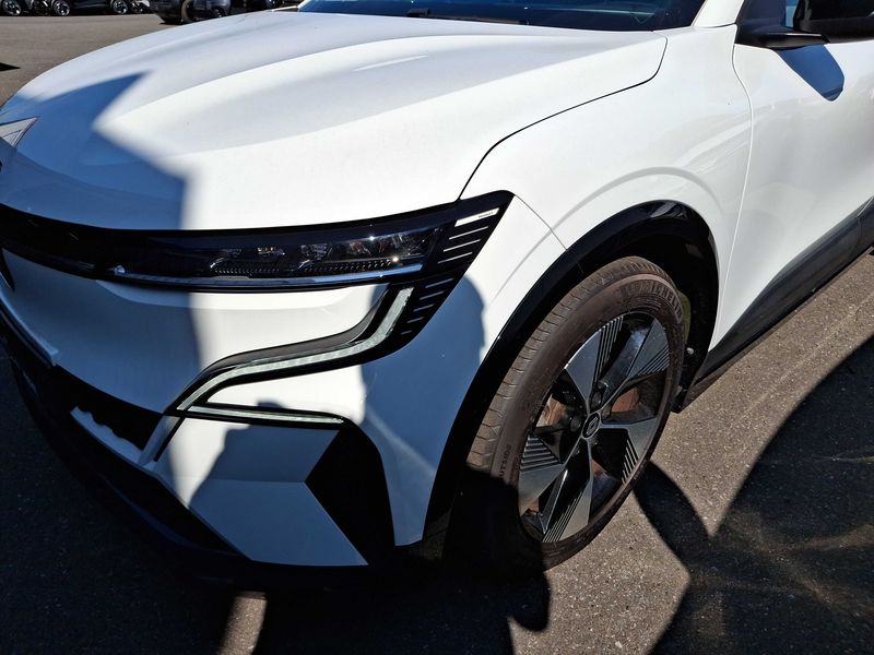 Renault Megane E-Tech electric drive 96 kW Equilibre — zdjęcie 2