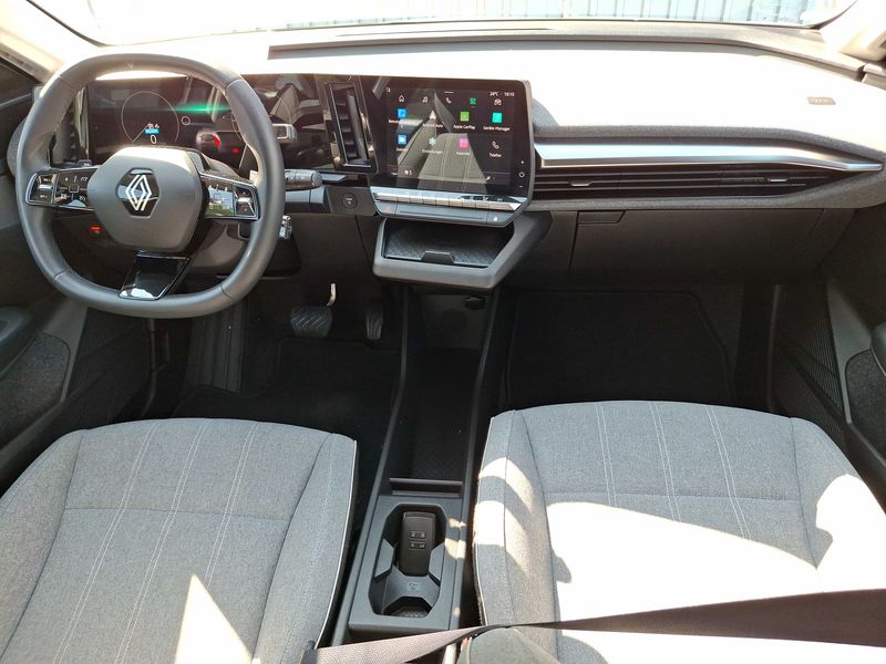Renault Megane E-Tech electric drive 96 kW Equilibre — zdjęcie 11