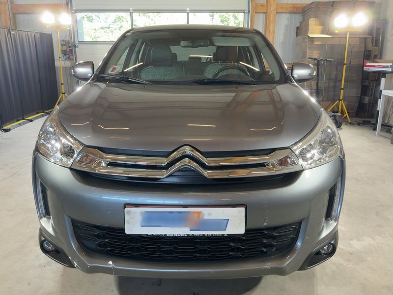 Citroen C4 Aircross 1.6 e-HDi Seduction 4WD — zdjęcie 9