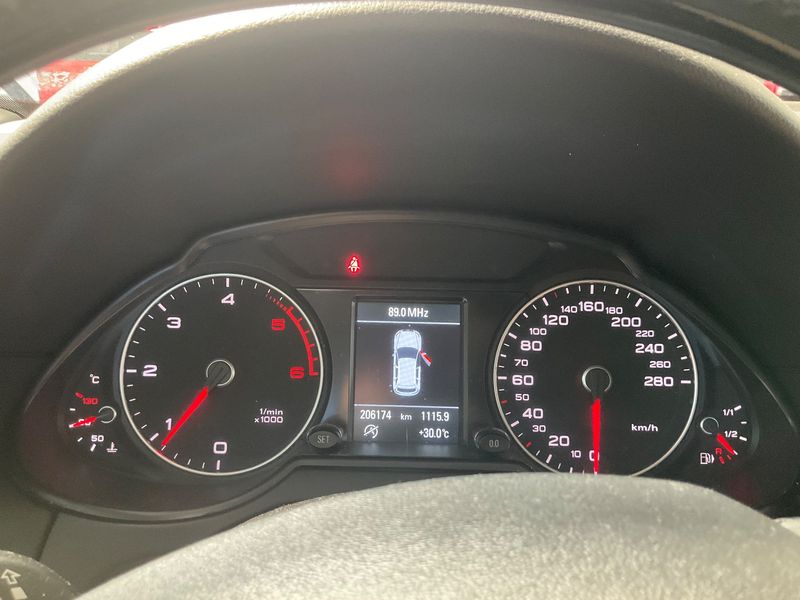 Audi Q5 2.0 TDI quattro 2014 – снимка 18