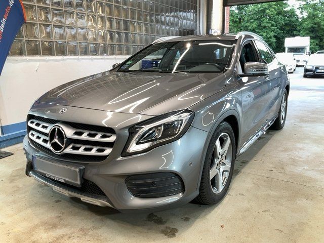 Mercedes-Benz GLA-Klasse GLA 200 AMG Line