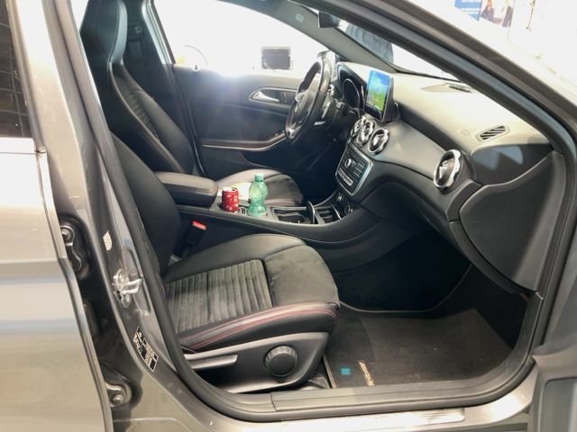 Mercedes-Benz GLA-Klasse GLA 200 AMG Line — zdjęcie 11
