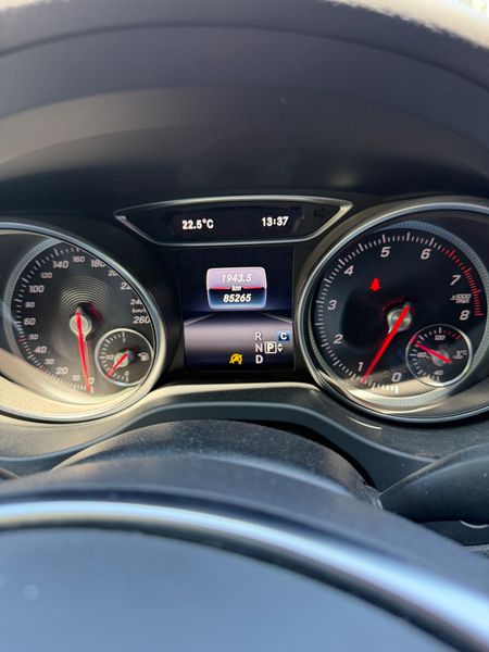 Mercedes-Benz GLA-Klasse GLA 200 AMG Line — zdjęcie 13