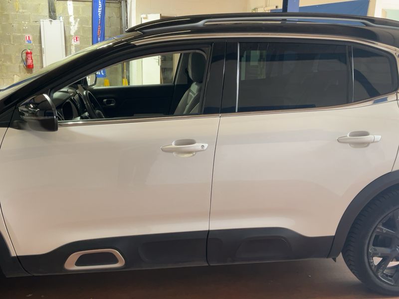Citroen C5 Aircross 1.6 Plug-in Hybrid ë-EAT8 Shine Pack — zdjęcie 4