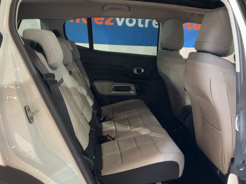 Citroen C5 Aircross 1.6 Plug-in Hybrid ë-EAT8 Shine Pack — zdjęcie 14