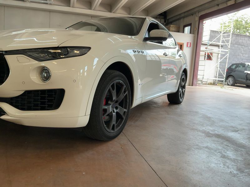 Maserati Levante 3.0 V6 Diesel GranSport — zdjęcie 2