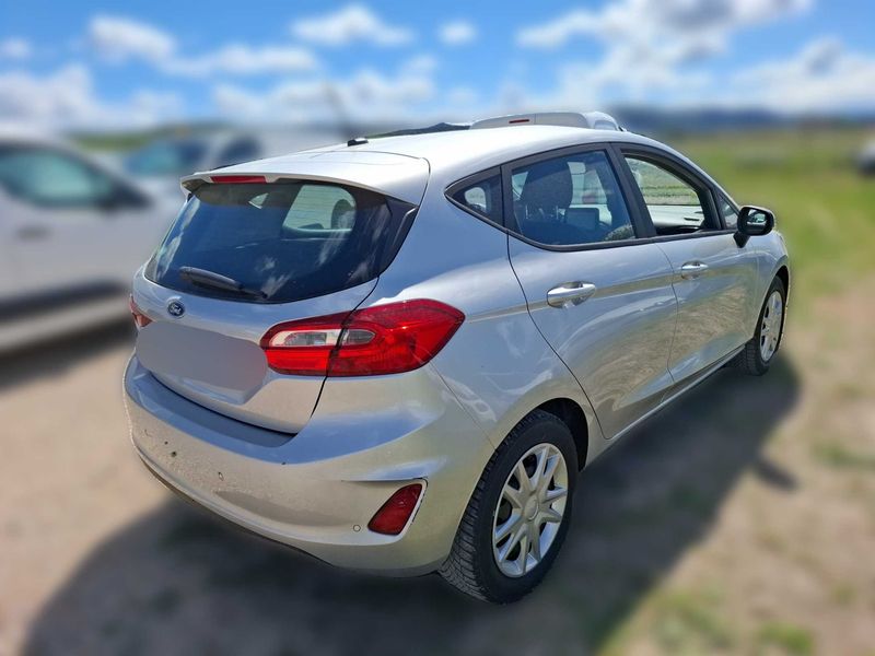 Ford Fiesta 1.5 TDCi Business — zdjęcie 5