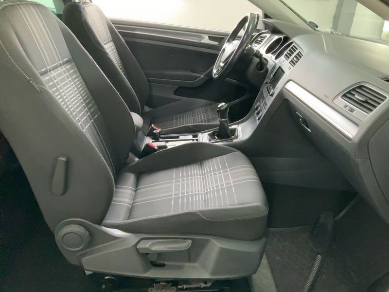 Volkswagen Golf VII 1.2 TSI Lounge BlueMotion Tech — zdjęcie 11