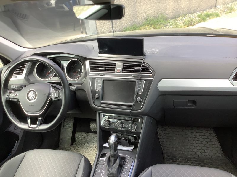 Volkswagen Tiguan 2.0 TDI Comfortline 4Motion BlueMotion Tech — zdjęcie 12