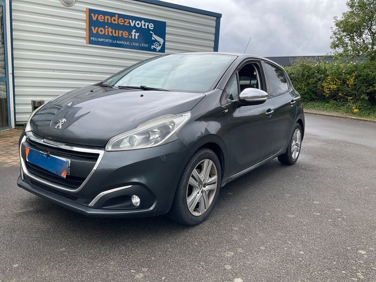 Peugeot 208 2016