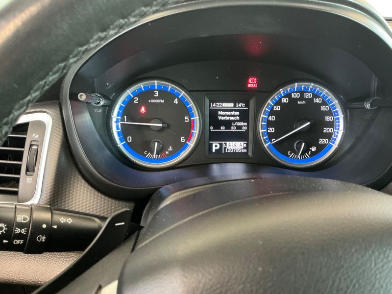 Suzuki SX4 S-Cross 1.4 BoosterJet Mild-Hybrid Comfort+ 4x4 — zdjęcie 13