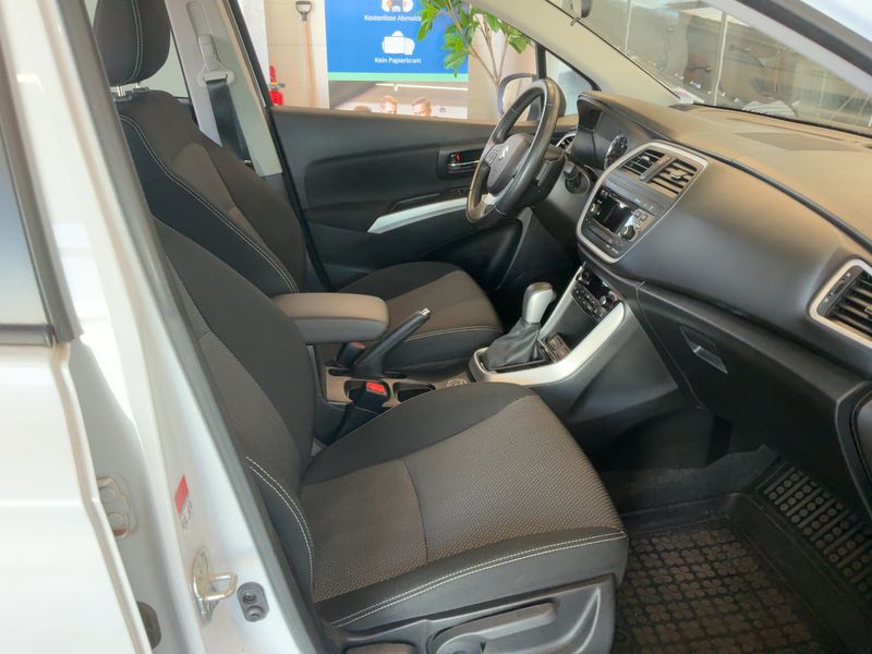 Suzuki SX4 S-Cross 1.4 BoosterJet Mild-Hybrid Comfort+ 4x4 — zdjęcie 11
