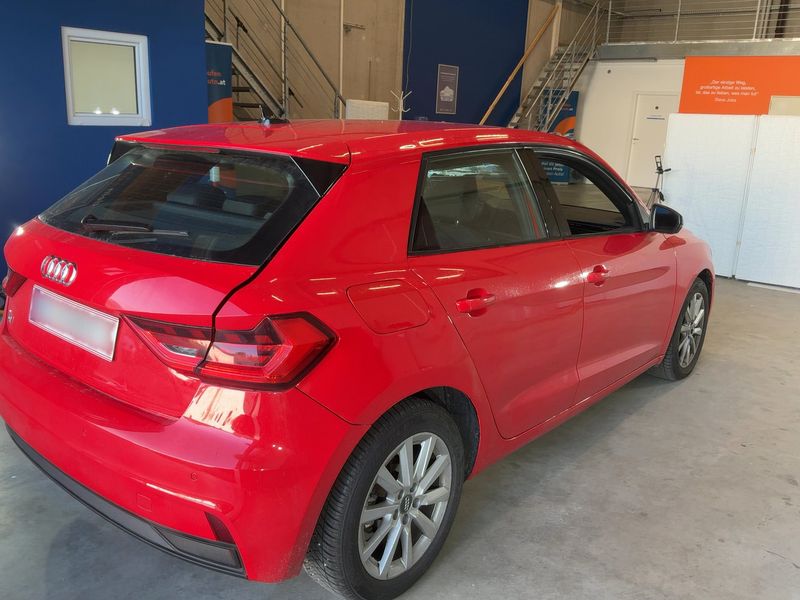 Audi A1 Sportback 30 TFSI Advanced — zdjęcie 6