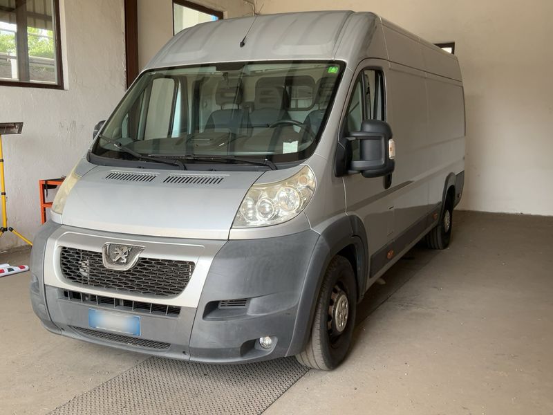 Peugeot Boxer 3.0 HDi