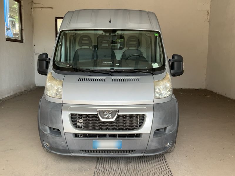 Peugeot Boxer 3.0 HDi — zdjęcie 9
