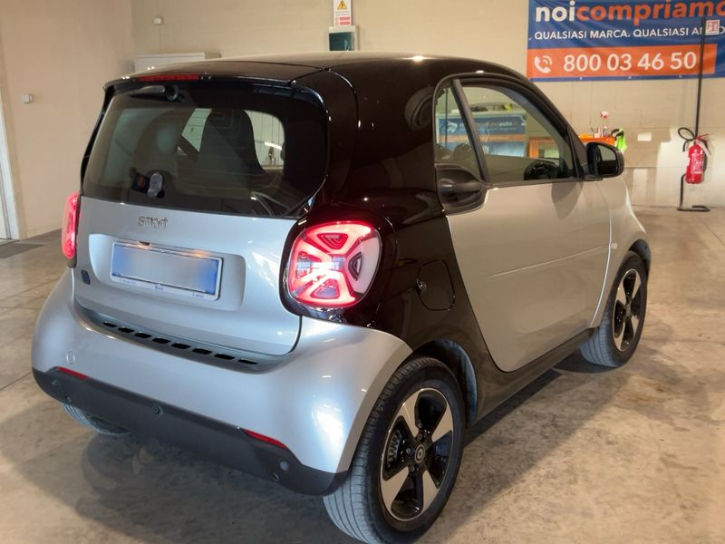 Smart fortwo electric drive 60 kW edition parisblue 2021 – снимка 8