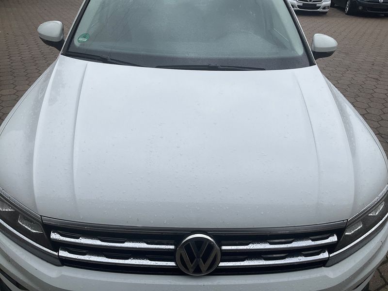 Volkswagen Tiguan 2.0 TDI Highline BlueMotion Tech 2018 – снимка 44