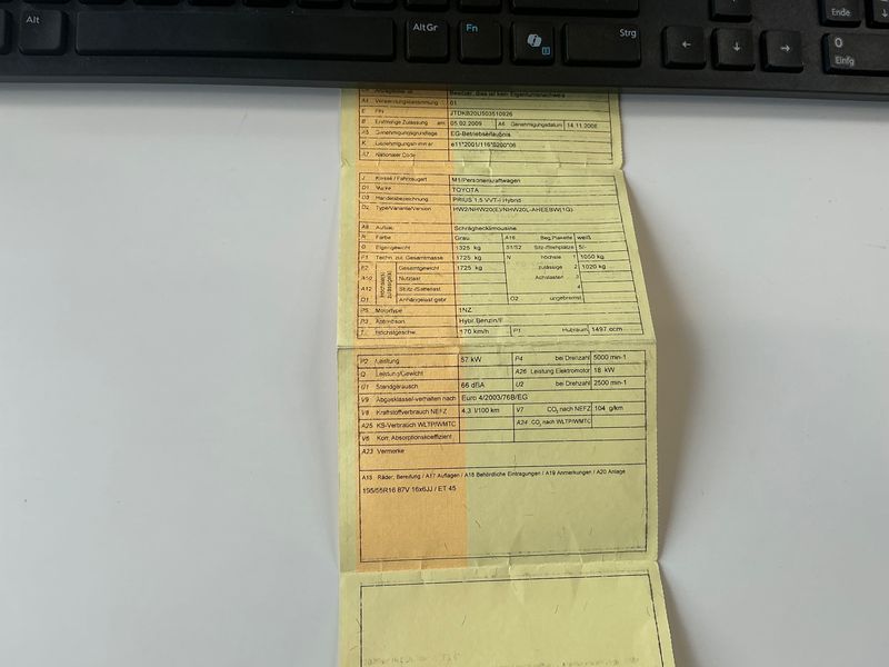 Toyota Prius 1.5 Sol — zdjęcie 15