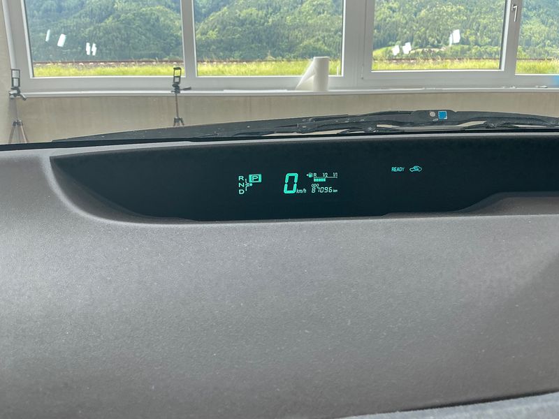 Toyota Prius 1.5 Sol — zdjęcie 13
