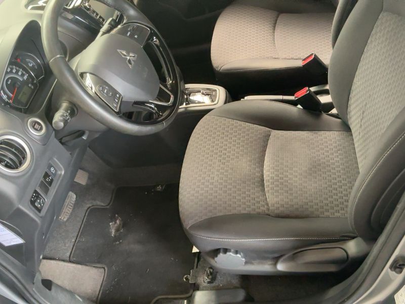 Mitsubishi Space Star 1.2 Diamant Edition+ — zdjęcie 11