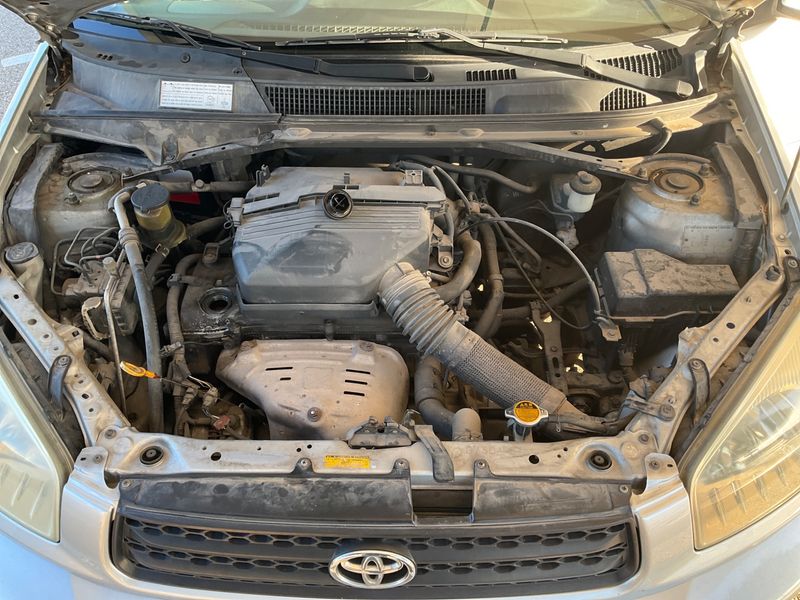 2002 Toyota RAV 4 2.0 4x4 from the USA