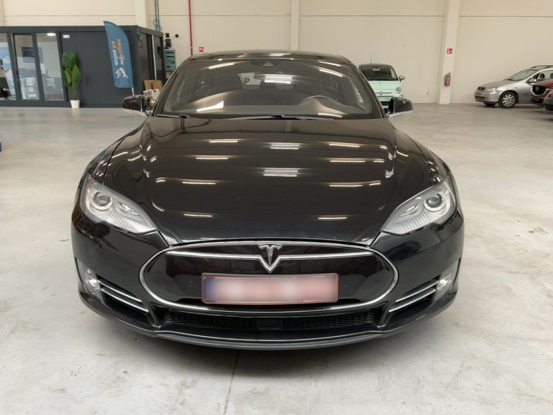 Tesla Model S P85D Performance — zdjęcie 9