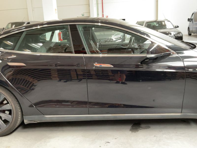 Tesla Model S P85D Performance — zdjęcie 7