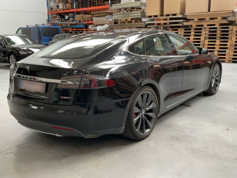 Tesla Model S P85D Performance — zdjęcie 6
