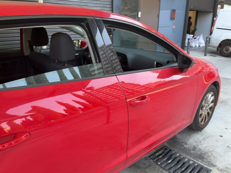 Seat Leon 1.6 TDI Style 2014 – снимка 10