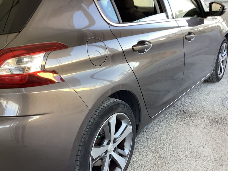 Peugeot 308 1.6 e-HDi Allure 2015 – снимка 8
