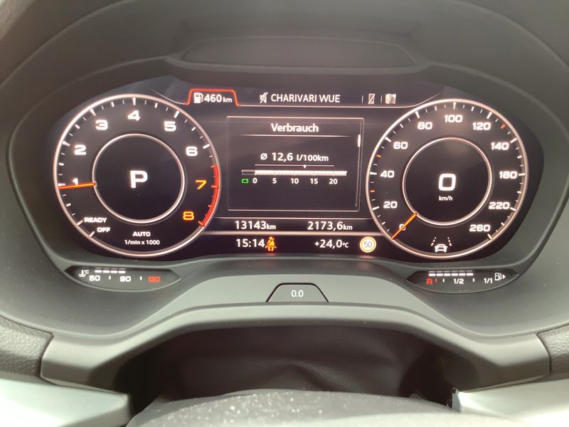 Audi Q2 35 TFSI S line — zdjęcie 13