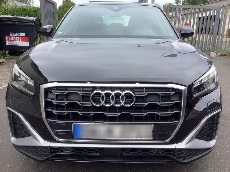 Audi Q2 35 TFSI S line — zdjęcie 9