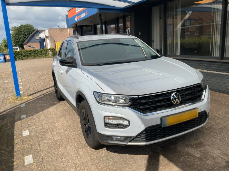 Volkswagen T-Roc 1.0 TSI Style 2020 – снимка 12