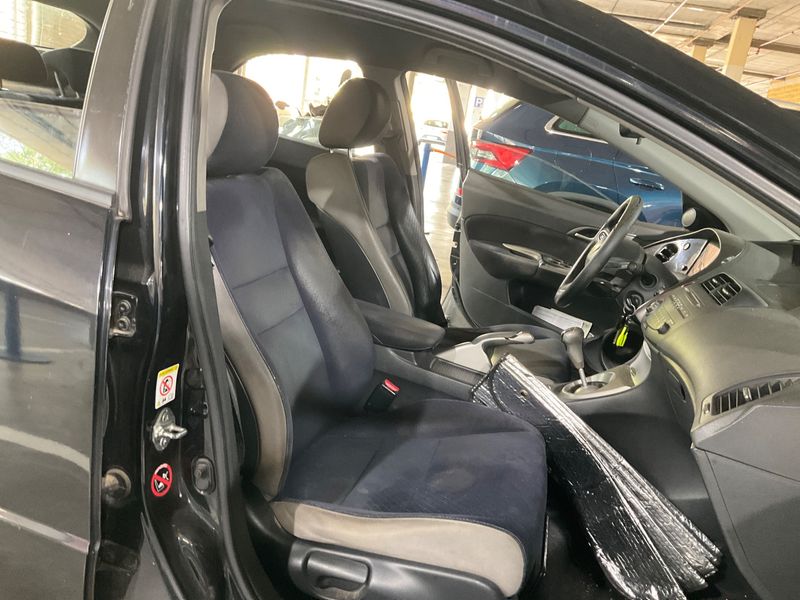 Honda Civic 2.2 CTDI Sport — zdjęcie 3