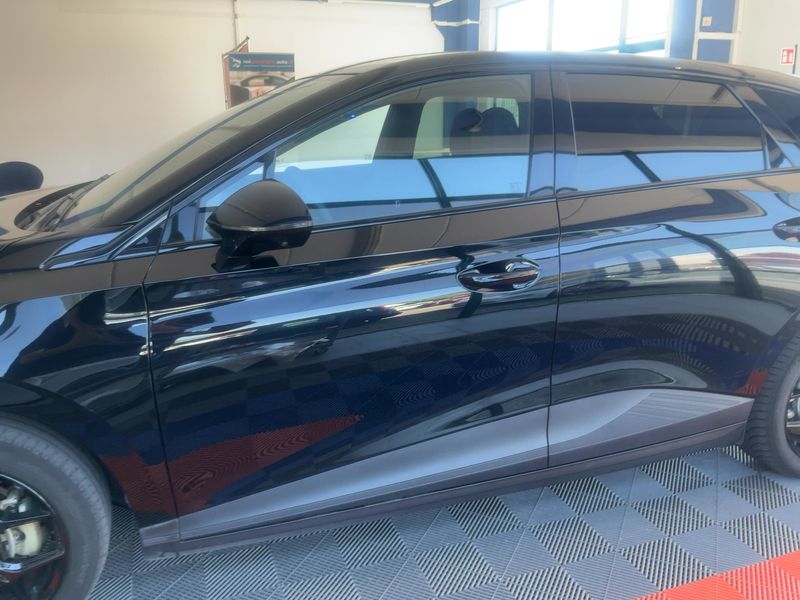 MG 4 electric drive 150 kW Luxury — zdjęcie 4