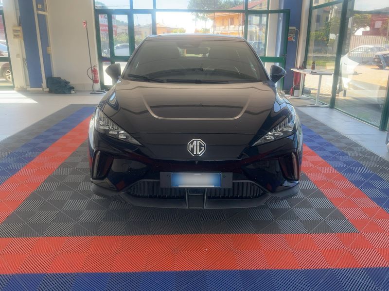 MG 4 electric drive 150 kW Luxury — zdjęcie 9
