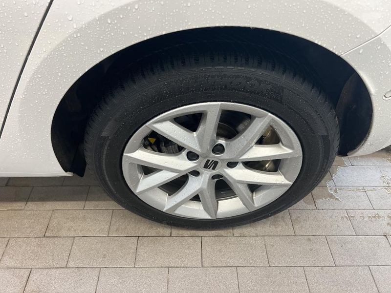 Seat Leon 1.0 eTSI Style — zdjęcie 25