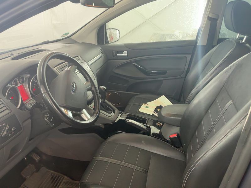 Ford Kuga 2.0 TDCi Titanium — zdjęcie 11