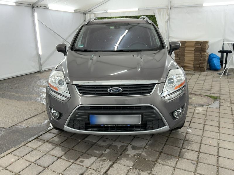 Ford Kuga 2.0 TDCi Titanium — zdjęcie 9