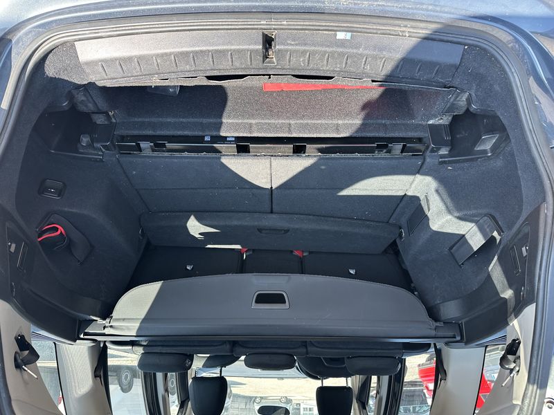 BMW 2er 218d Gran Tourer Advantage — zdjęcie 9
