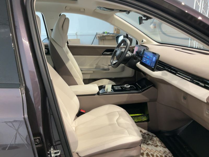 Aiways U5 electric drive 150 kW Premium — zdjęcie 11