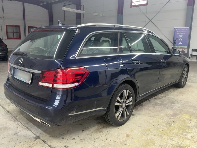 Mercedes-Benz E-Klasse E 300 CDI T BlueTEC Avantgarde — zdjęcie 6