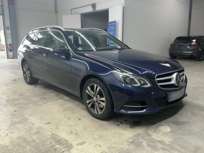 Mercedes-Benz E-Klasse E 300 CDI T BlueTEC Avantgarde — zdjęcie 8