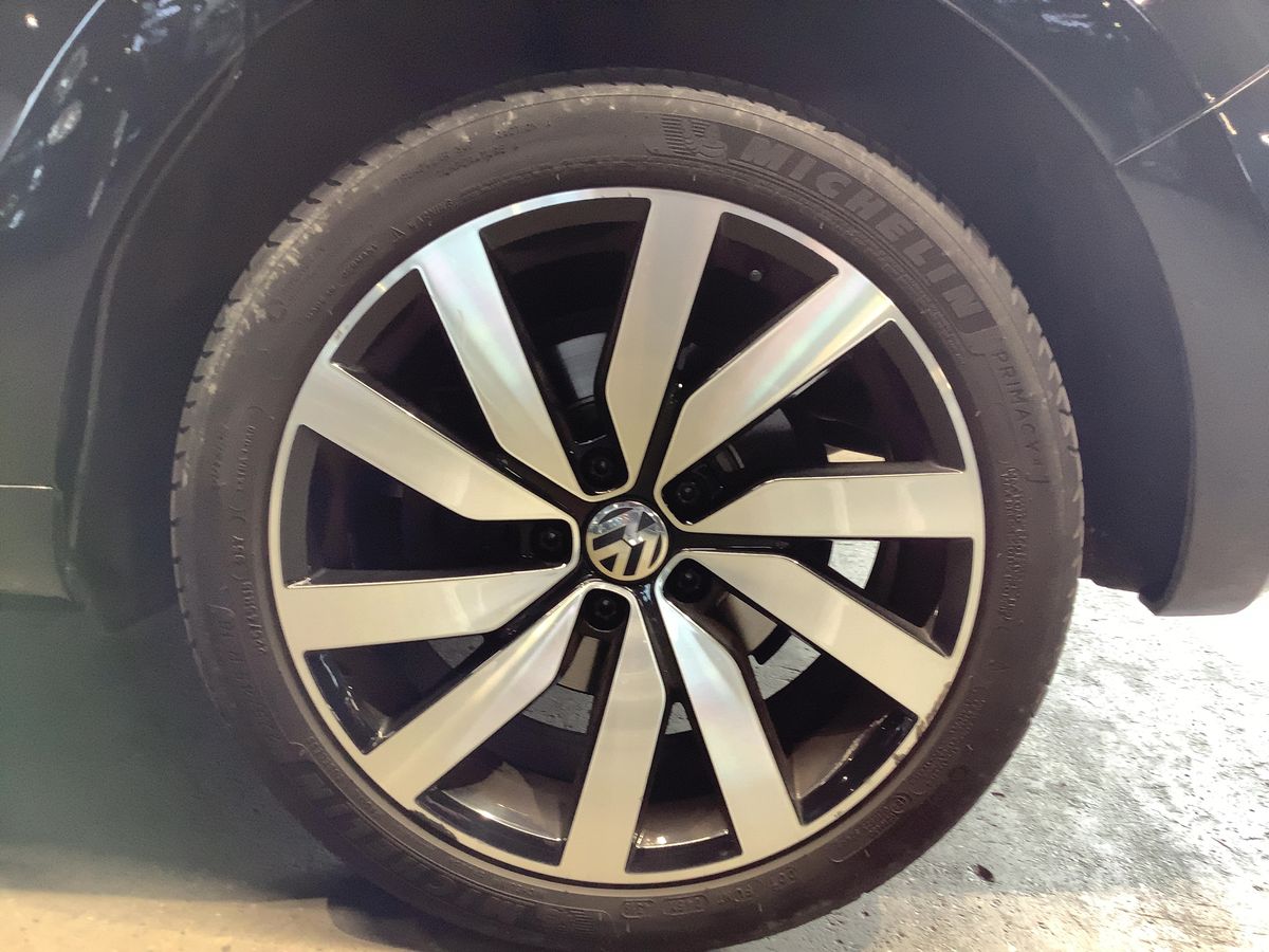 Volkswagen Sharan 2017 — photo 6