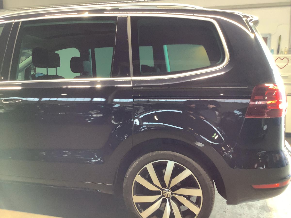 Volkswagen Sharan 2017 — photo 7