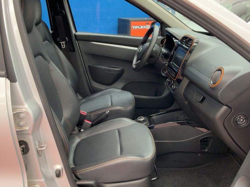 Dacia Spring electric drive 33 kW Comfort Plus — zdjęcie 11
