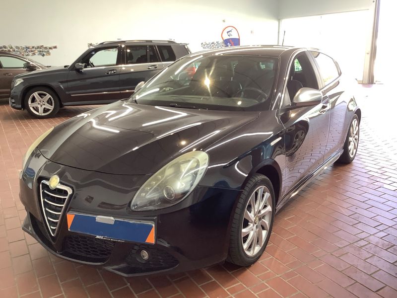Alfa Romeo Giulietta 2.0 JTDM Turismo